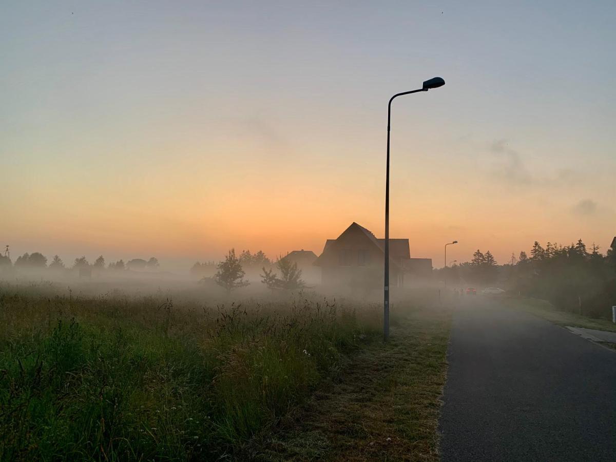 Pokoje Goscinne Ewela Леба Экстерьер фото